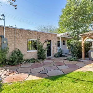 Gasthof Little In Melrose! New Listing!